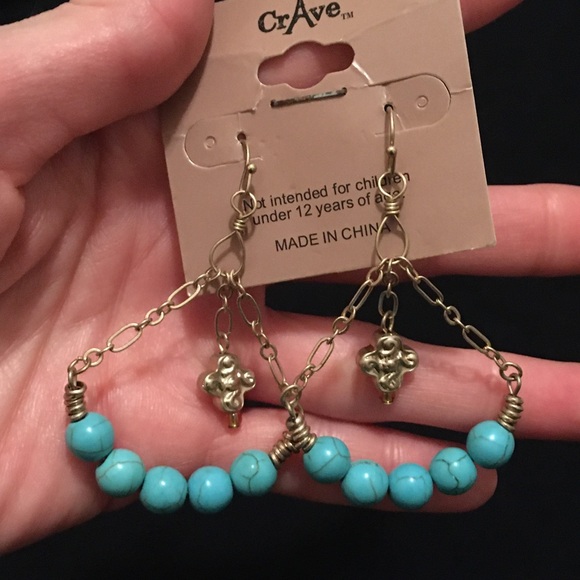 CRAVE Faux Turquoise Dangle Earrings - Picture 5 of 9